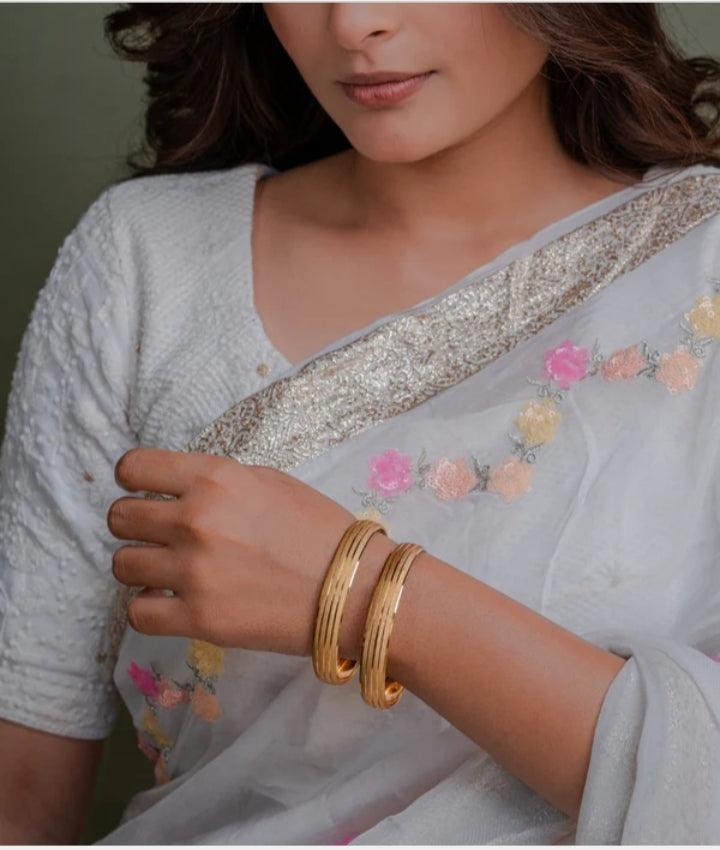 Nitya Bangles