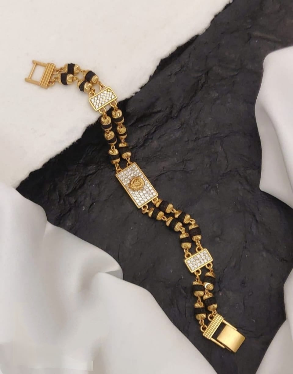 Mens Gold Lion C Bracelet